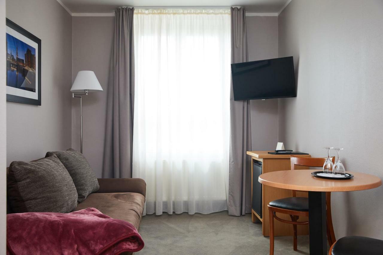 Hotel Hafentor Гамбург Экстерьер фото