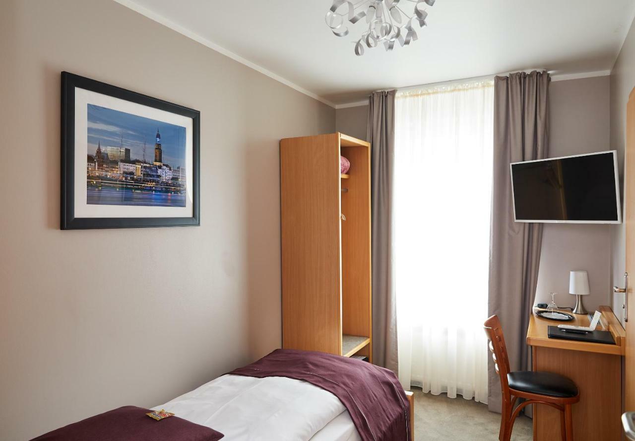 Hotel Hafentor Гамбург Экстерьер фото